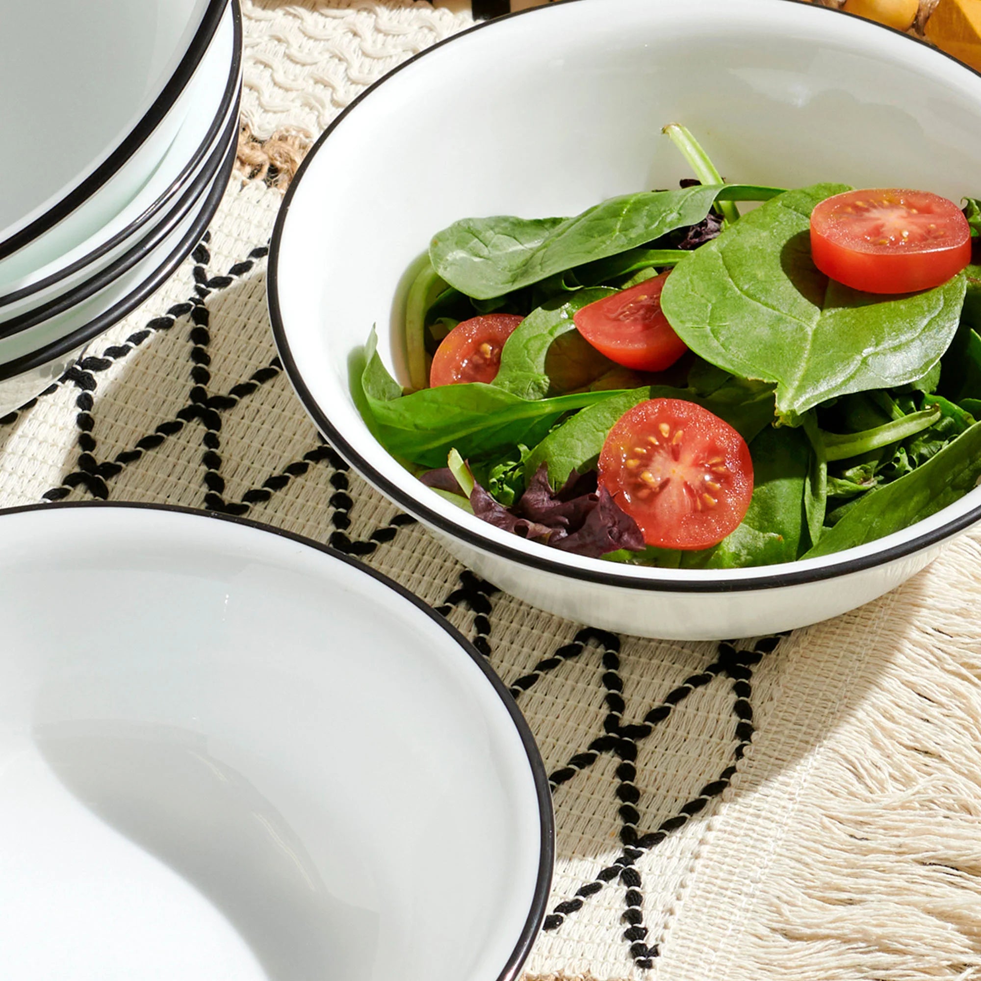 Corelle Vitrelle Delicate Grid 18-piece Dinnerware Set, Service for 6 - Image 2