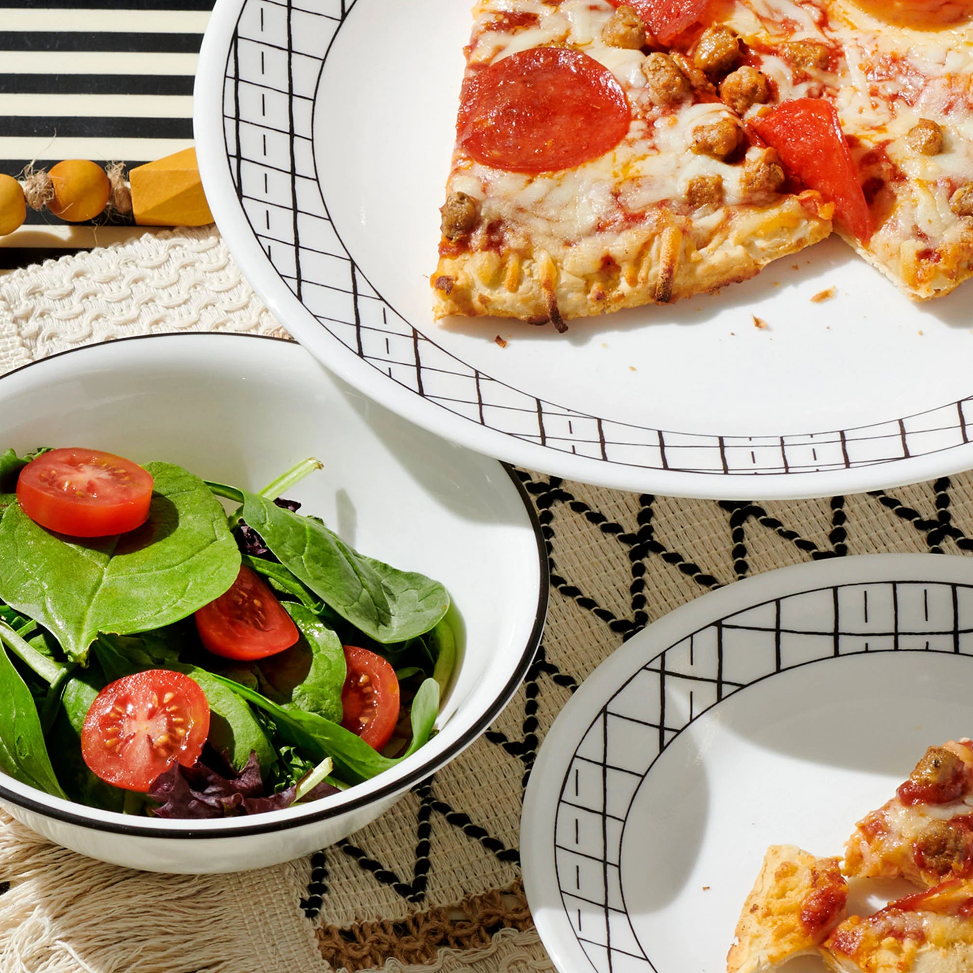 Corelle Vitrelle Delicate Grid 18-piece Dinnerware Set, Service for 6 - Image 3